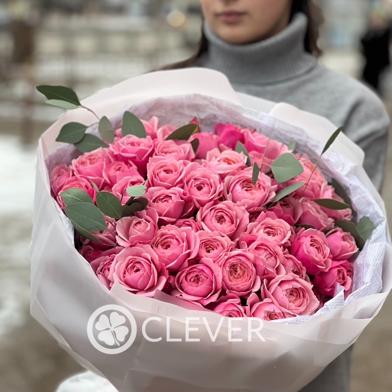 Букет из кустовой пионовидной розы 15 3